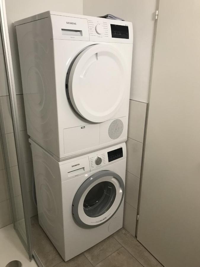 Schönes Ferienappartment in Zell am See: zentral gelegen und Nähe der Areitbahn und dem Zeller See Exterior foto